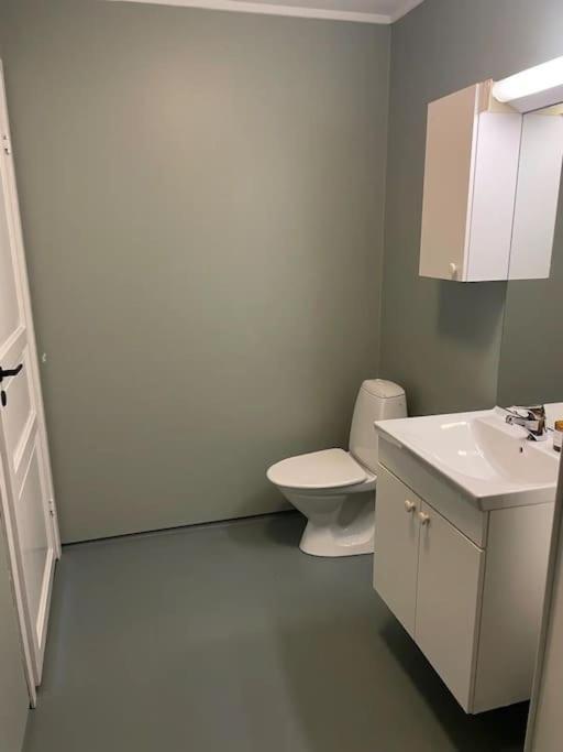 I Rolig Gate Med Utsikt Og Gratis Parkering Apartment *