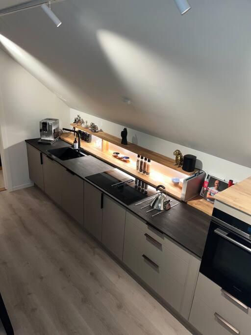 Apartment I Hjertet Av Nordens Paris. Tromso