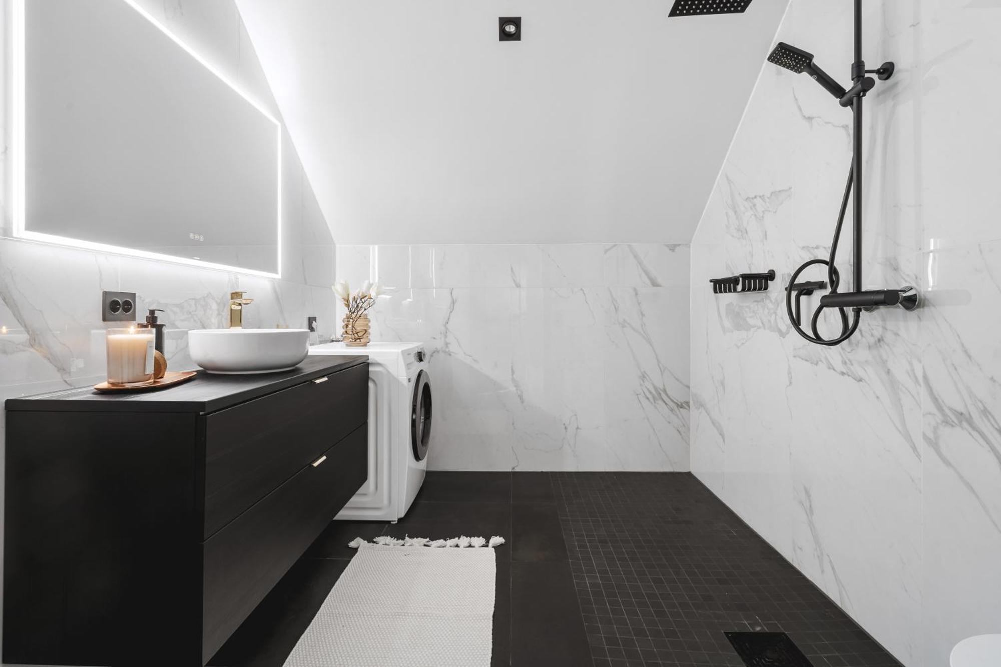 Unique Apartment