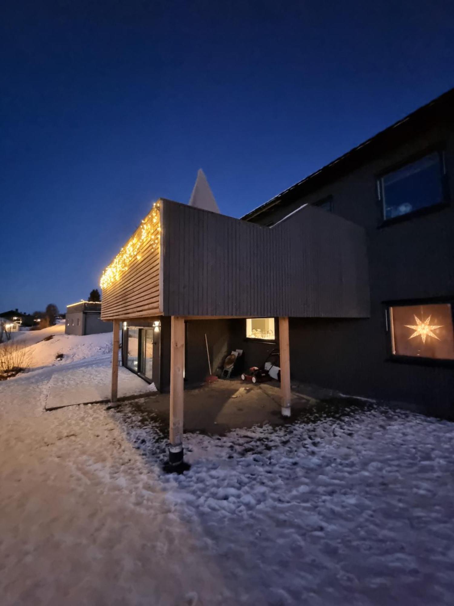 Casa Borealis A Specious New With A Spectacular View *