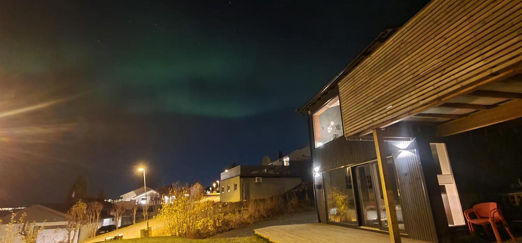 Casa Borealis A Specious New With A Spectacular View Apartment