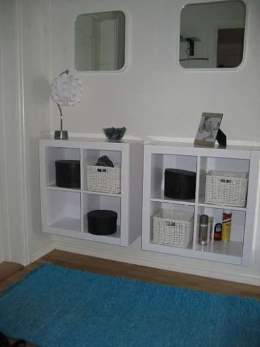 2 Bedroom Luxury Seafront, Free Pick Up! Apartment