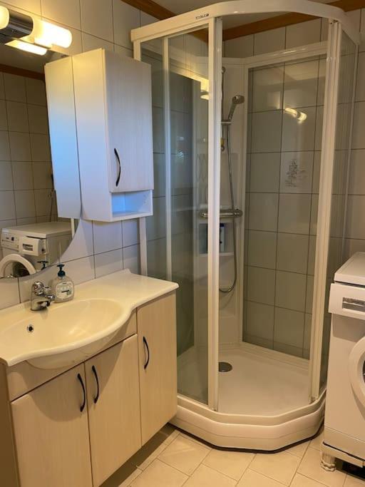 Apartment Fantastic With Fjellheisen As Your Nearest Neighbor Tromso
