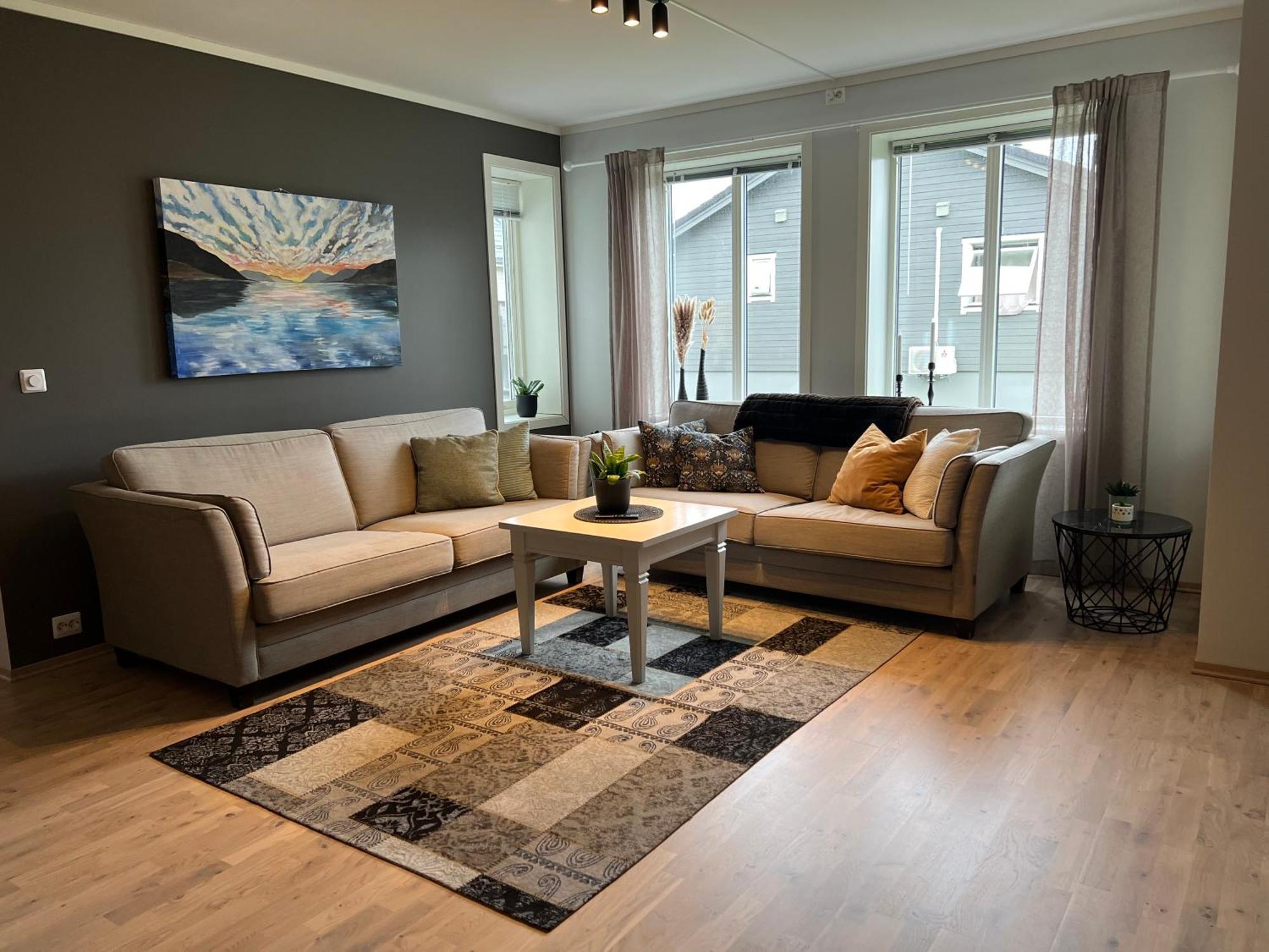 And Warm With Free Parking * Tromso