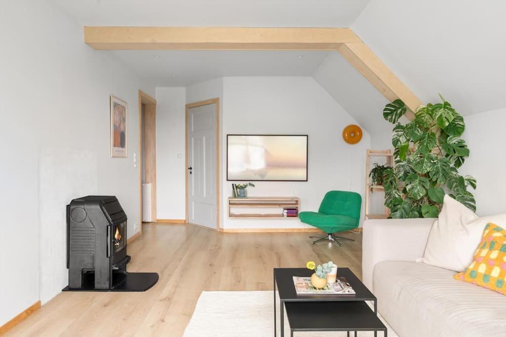 Charming Town House With A Cozy Loft