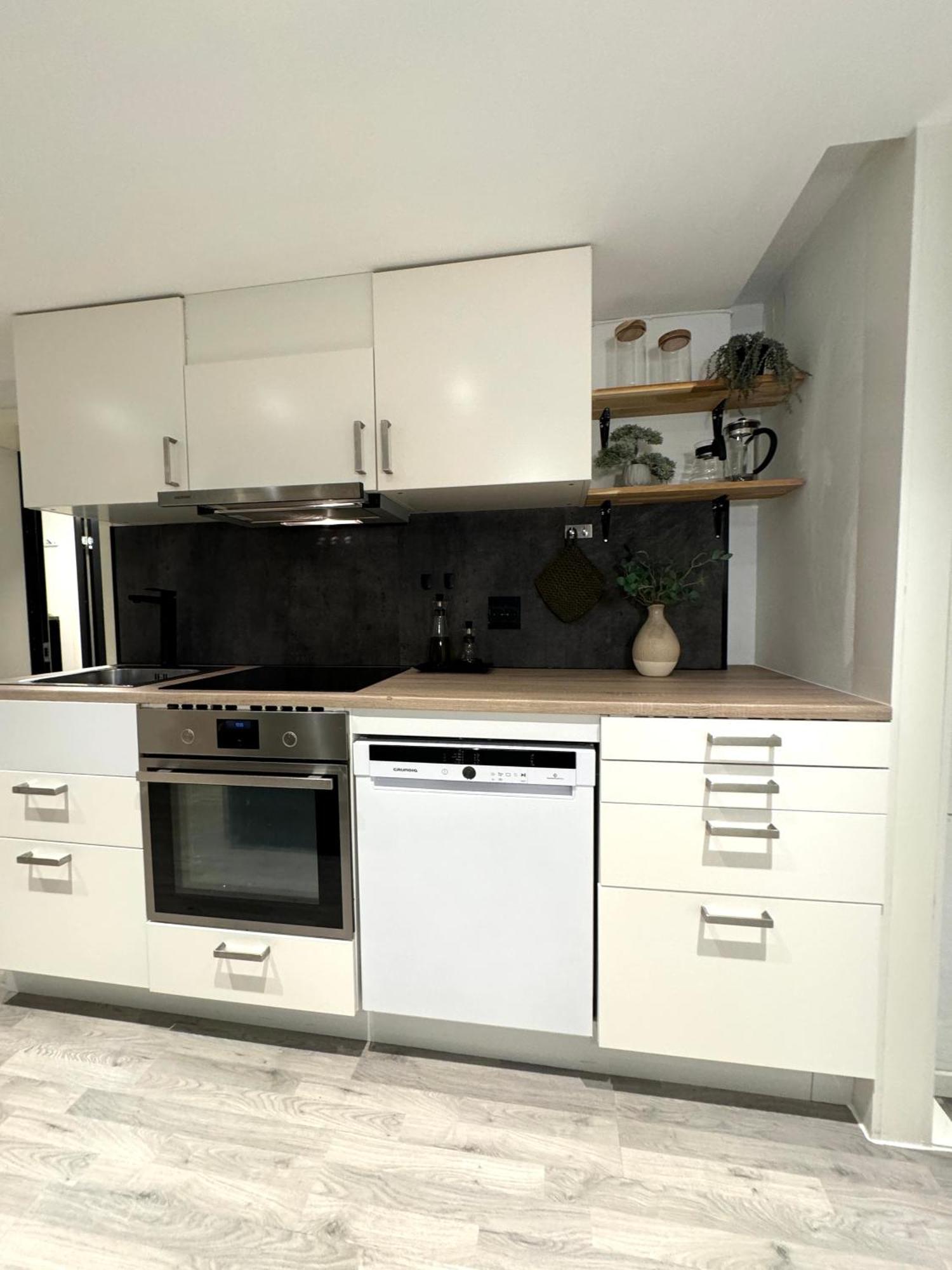 Aurora Polaris - 750m From Citycenter - Free Parking *