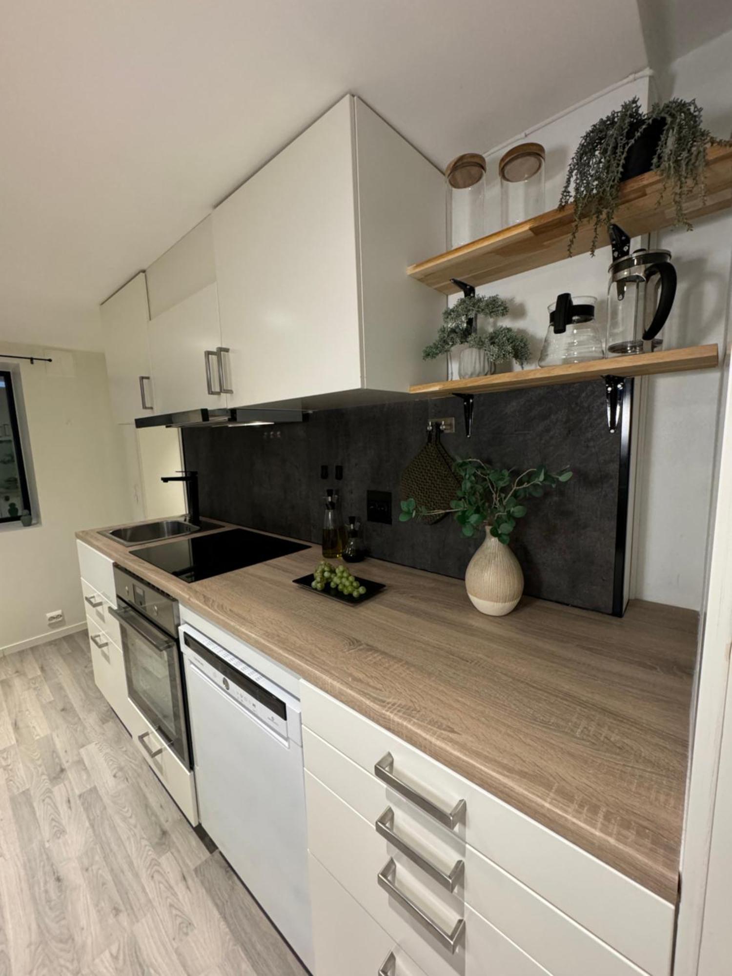 Aurora Polaris - 750m From Citycenter - Free Parking Apartment *