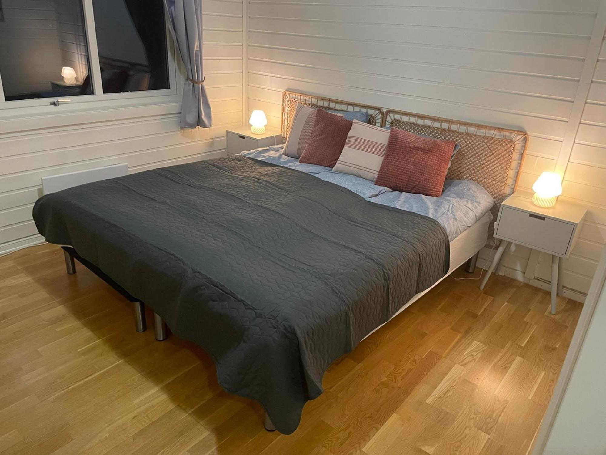 Centrally Located With 2 Bedrooms And Free Parking Apartment Tromso