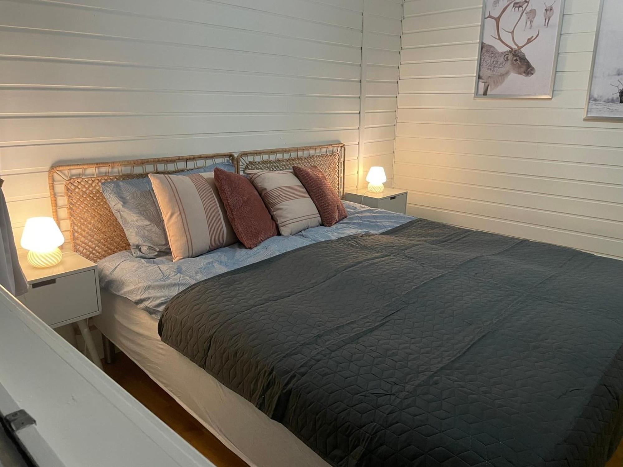 Centrally Located With 2 Bedrooms And Free Parking Apartment Tromso