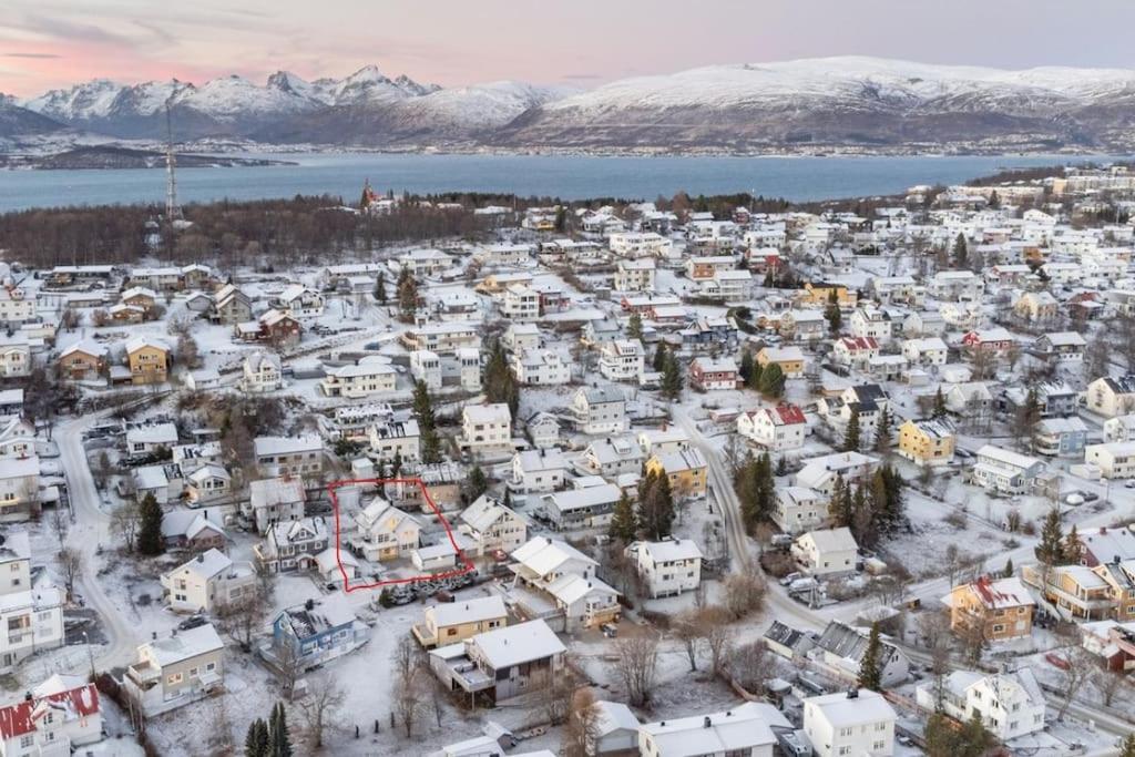 Praktisk Enrumslaegenhet I Centrala Tromso