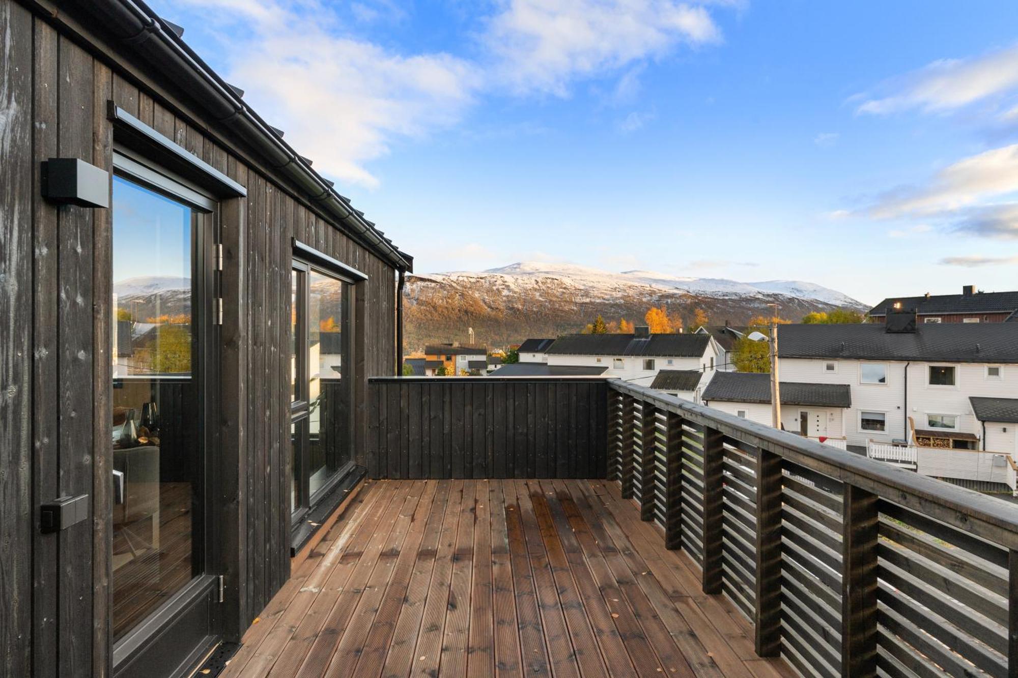 Villa Arctic Seasons Panorama ! Experience Luxury & Incredible Views At The Of