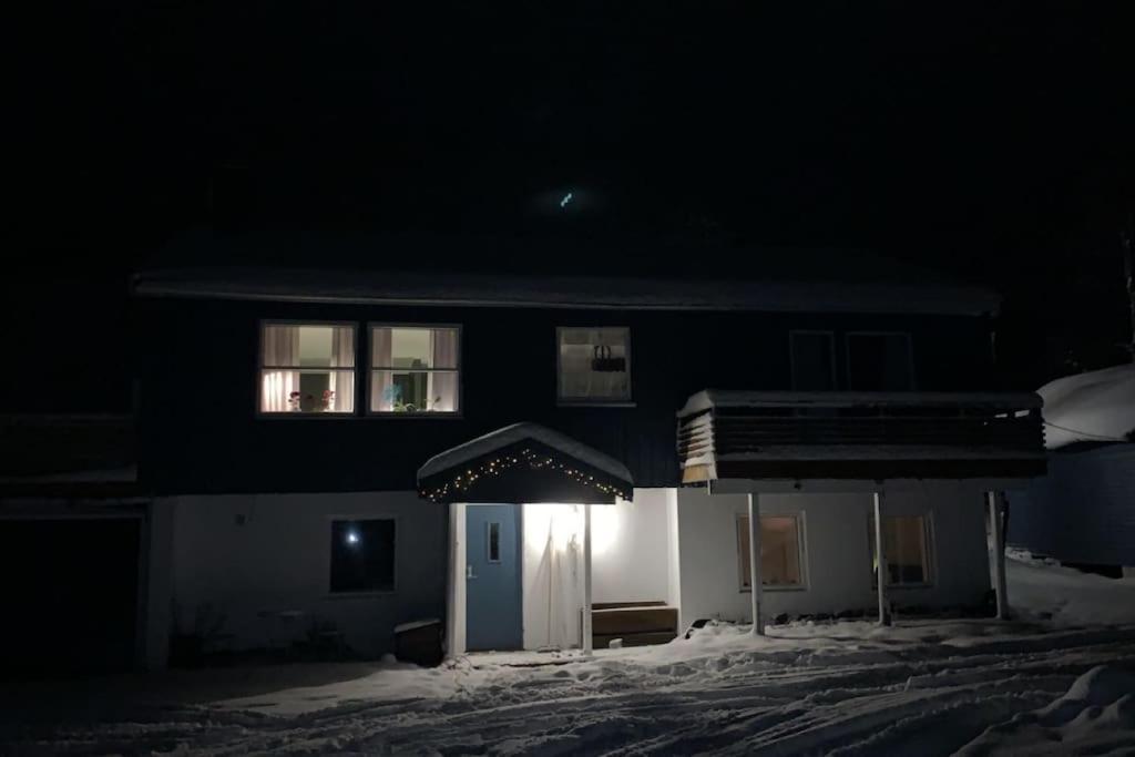 Holiday home House With Charm, Valley With Lots Of Northern Lights, Breivikeidet Tromso
