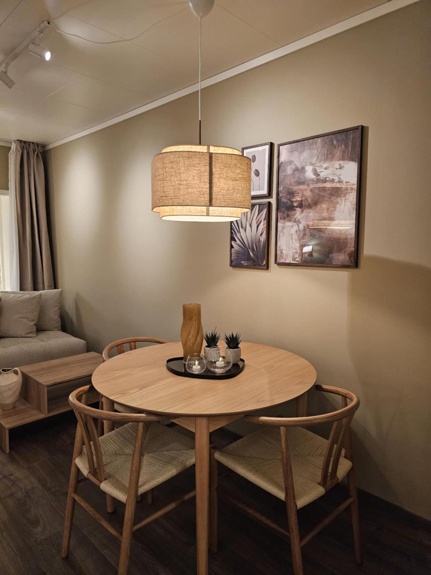 Supercentral Eik Apartment