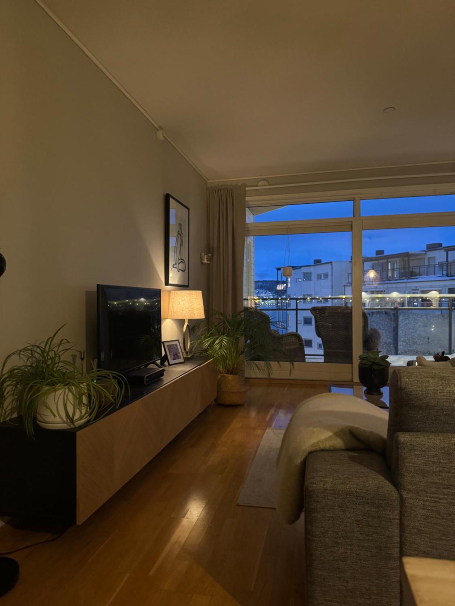 With Sea View On Floor Apartment