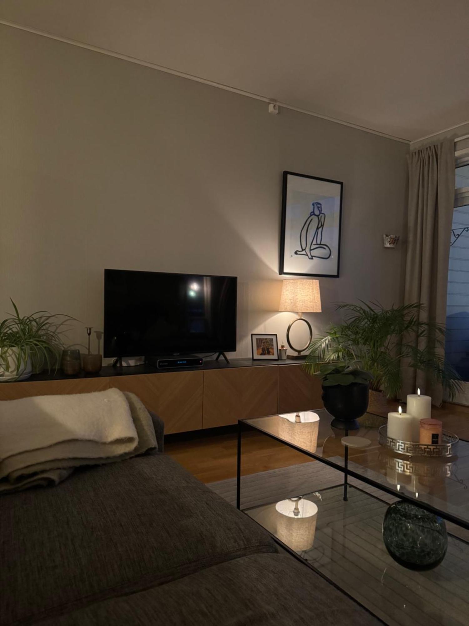 Apartment With Sea View On Floor *