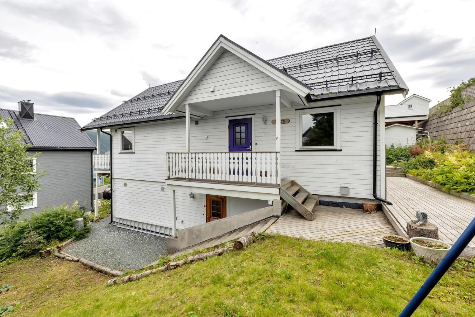 Near Downtown - Large Beds - Free Parking Tromso