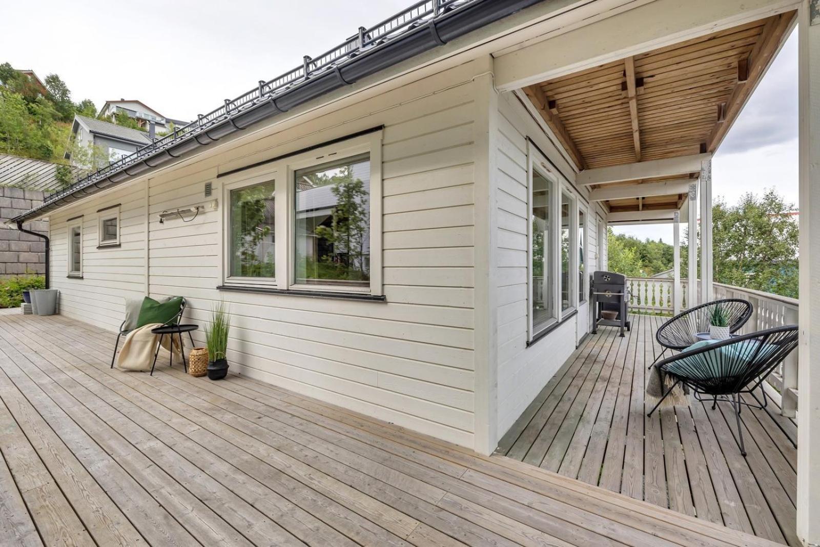 Near Downtown - Large Beds - Free Parking Apartment Tromso