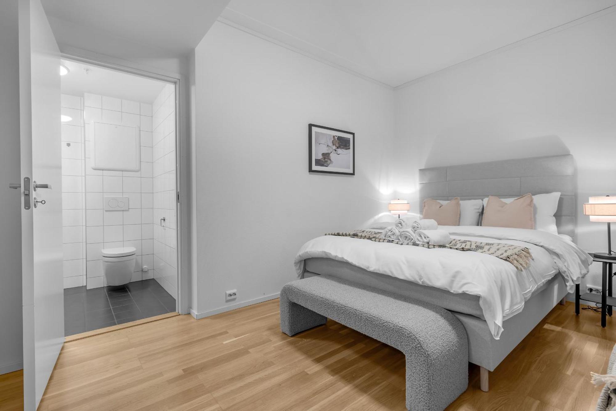 The Hideout - With 3 Bedrooms And 2 Bathrooms * Tromsø