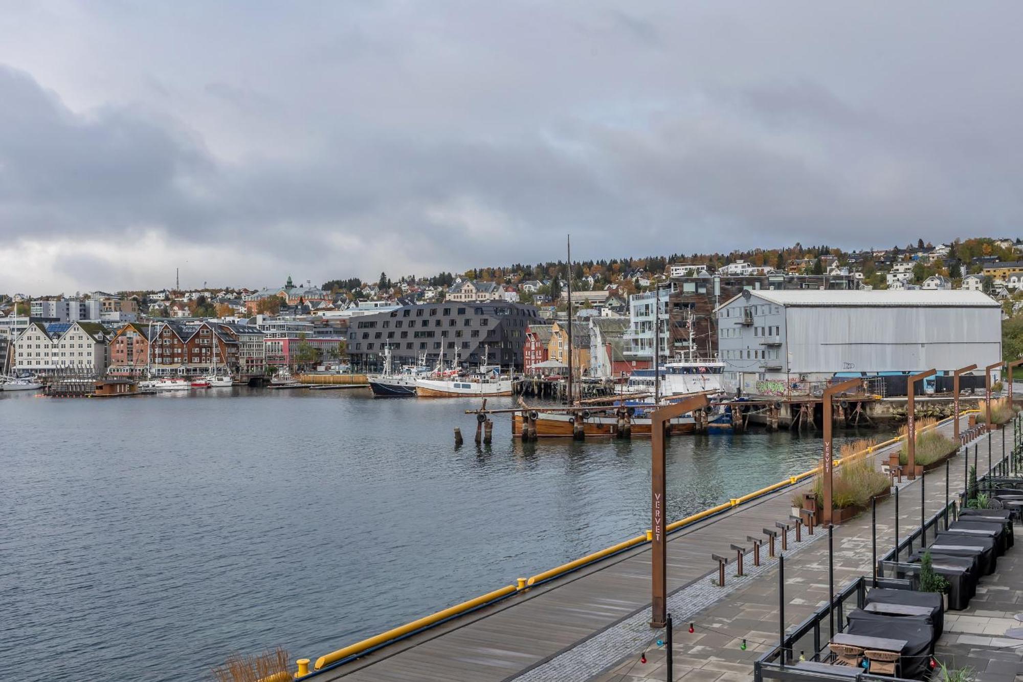 Apartment Uhre - Spectacular Views And Location