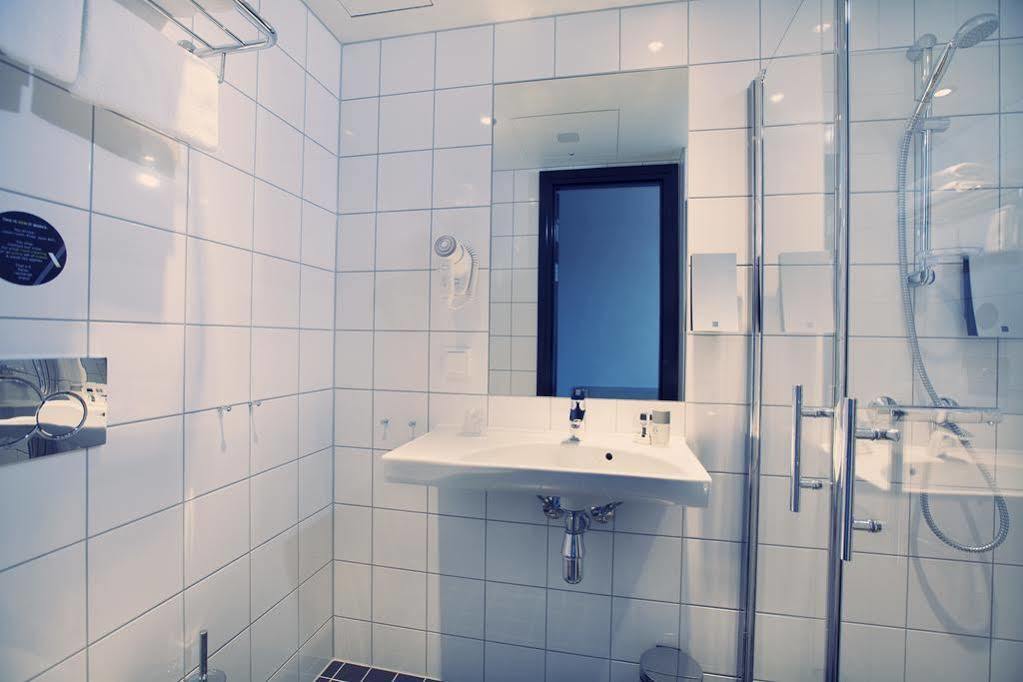 Comfort Xpress Hotel